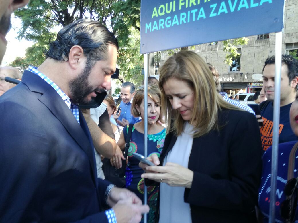 Margarita Zavala inició su visita a Guadalajara para recolectar firmas que le ayuden a lograr su registro como candidata independiente 