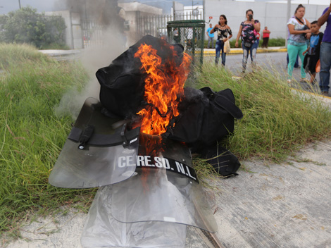 El pasado 9 de octubre, un grupo de 40 internos comenzó un motín en el Cereso de Cadereyta. 