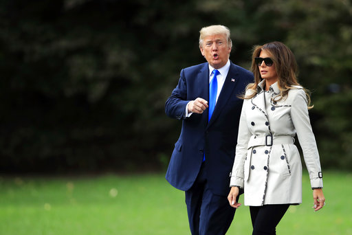 Melania, ¿dejó a Donald Trump y fue sustituida por una doble?
