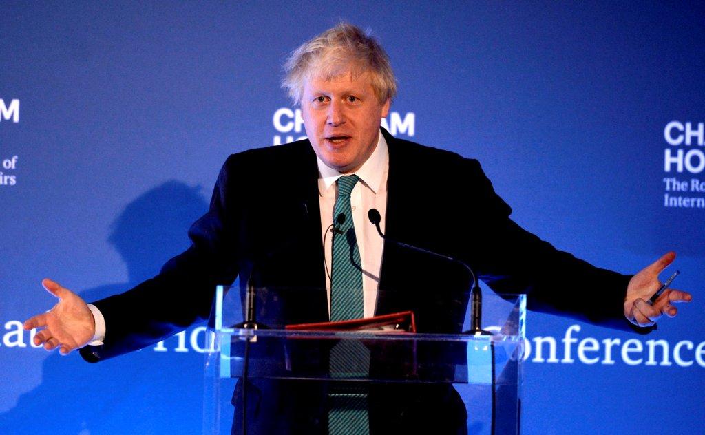 Durante su conferencia en el Real Instituto de Asuntos Internacionales Exteriores “Chatham House”, Johnson apoyó la política de Estados Unidos hacia C