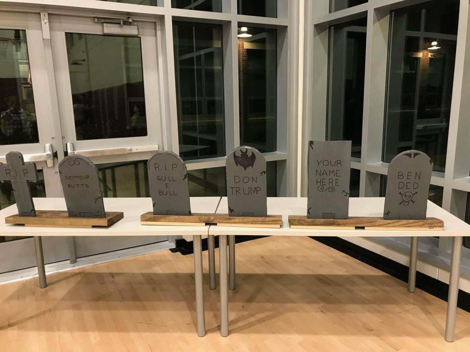 Las autoridades locales dijeron que investigarán el hecho, según el diario Gloucester Daily.