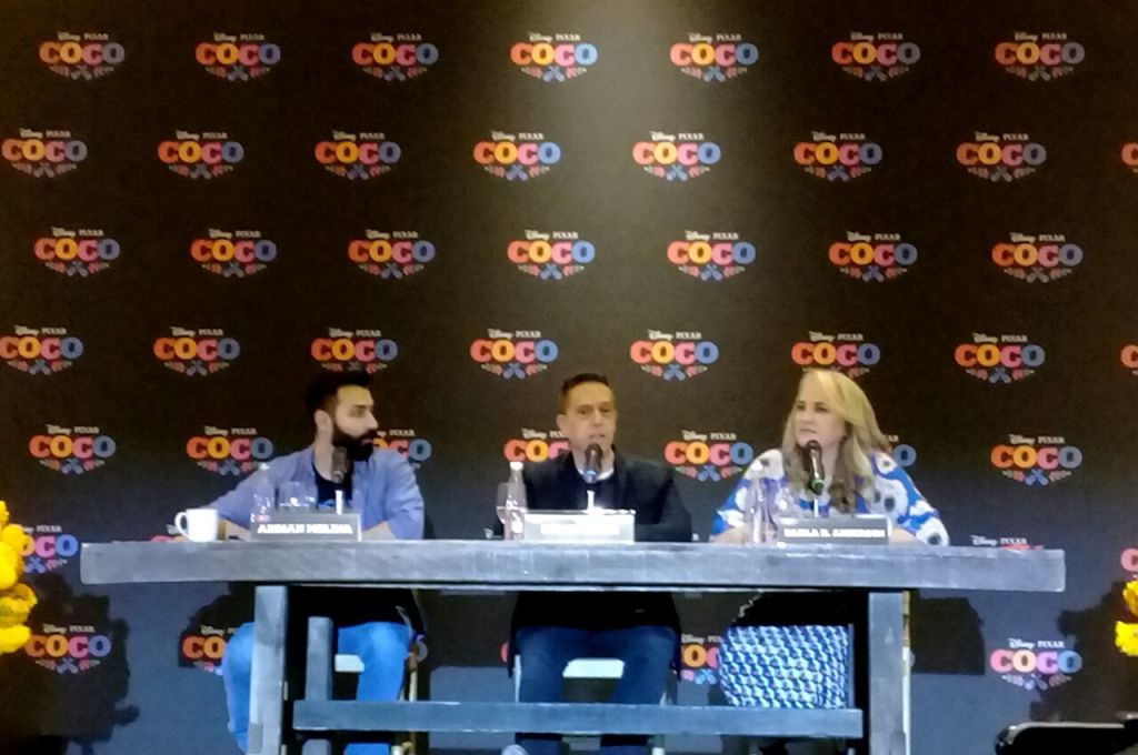 El director Lee Unkrich, la productora Darla K. Anderson y el co director Adrián Molina presentaron la película 'Coco' en México.