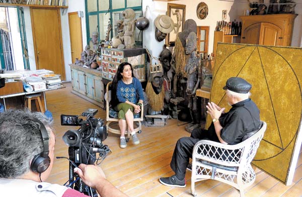 Avelina Lésper, directora de la Colección Notivox Arte, es la curadora de la muestra.