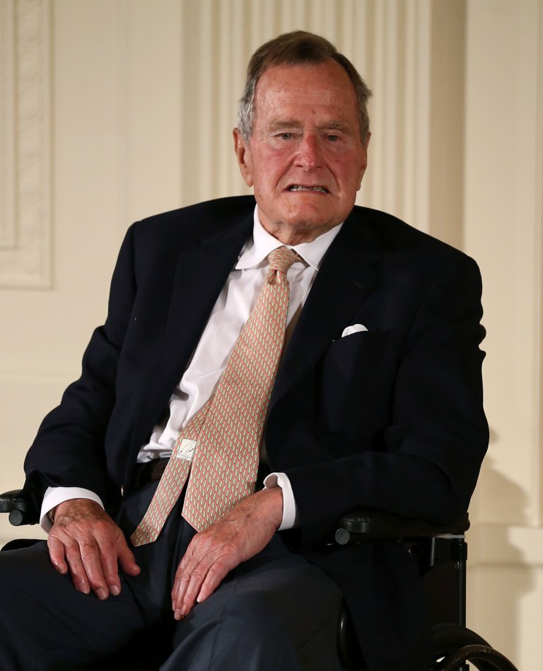 En un comunicado divulgado por el Daily Mail y el New York Daily News, un portavoz de Bush no negó los señalamientos.
