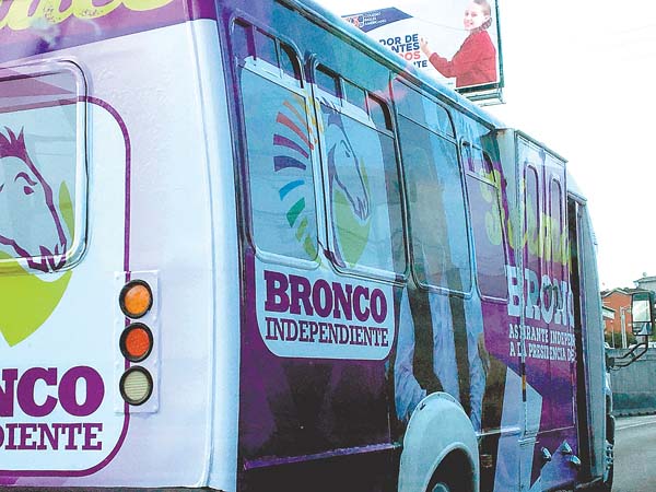 Confirmó la renta de camionetas para la captura de rúbricas.