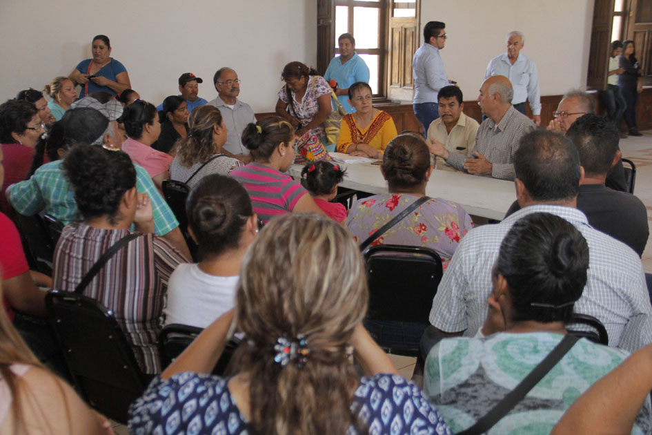 Hablemos de hacer un convenio que también nos favorezca a nosotros.