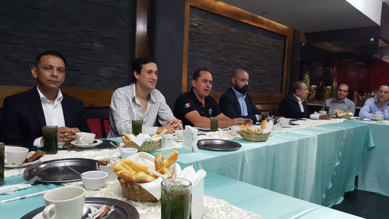 Reunión Asociación de Hoteles y Policía Estatal 