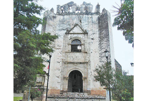 El convento de San Juan Bautista, en Tlayacapan, Morelos. 