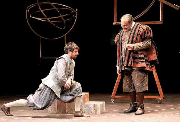 La puesta en escena se realizó en el auditorio Pabellón M.