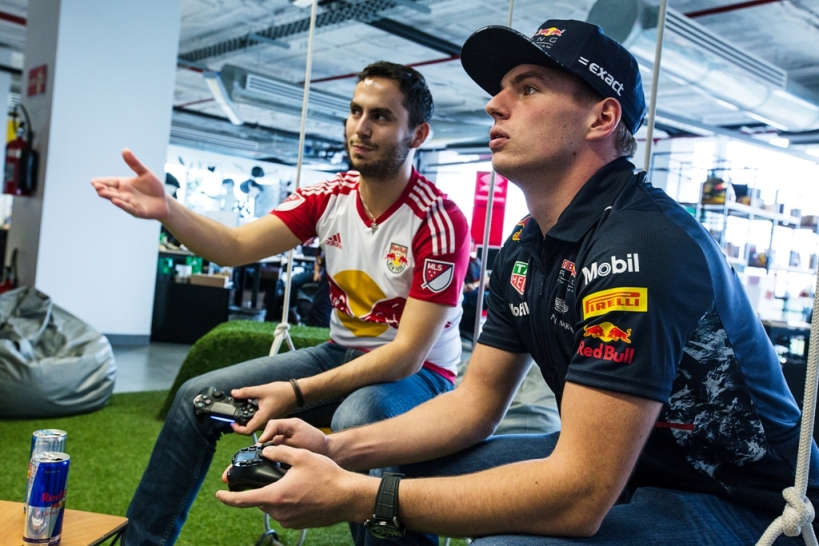 Max Verstappen prueba los ‘toques mexicanos’