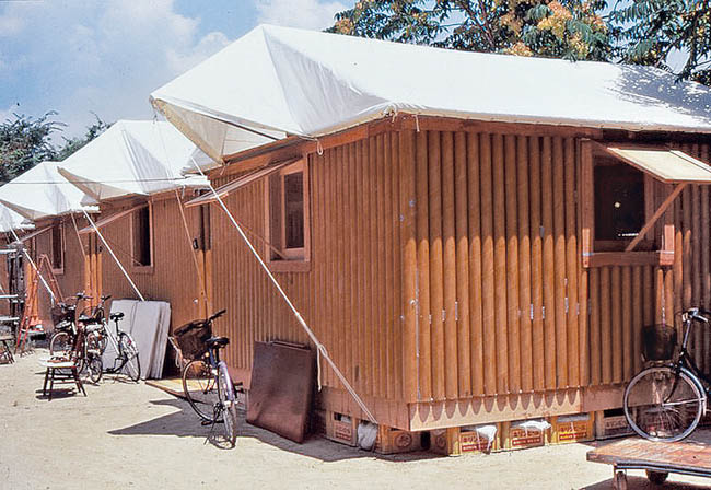 “Menos estética, más ética”, un eslogan para la reconstrucción de la ciudad. 