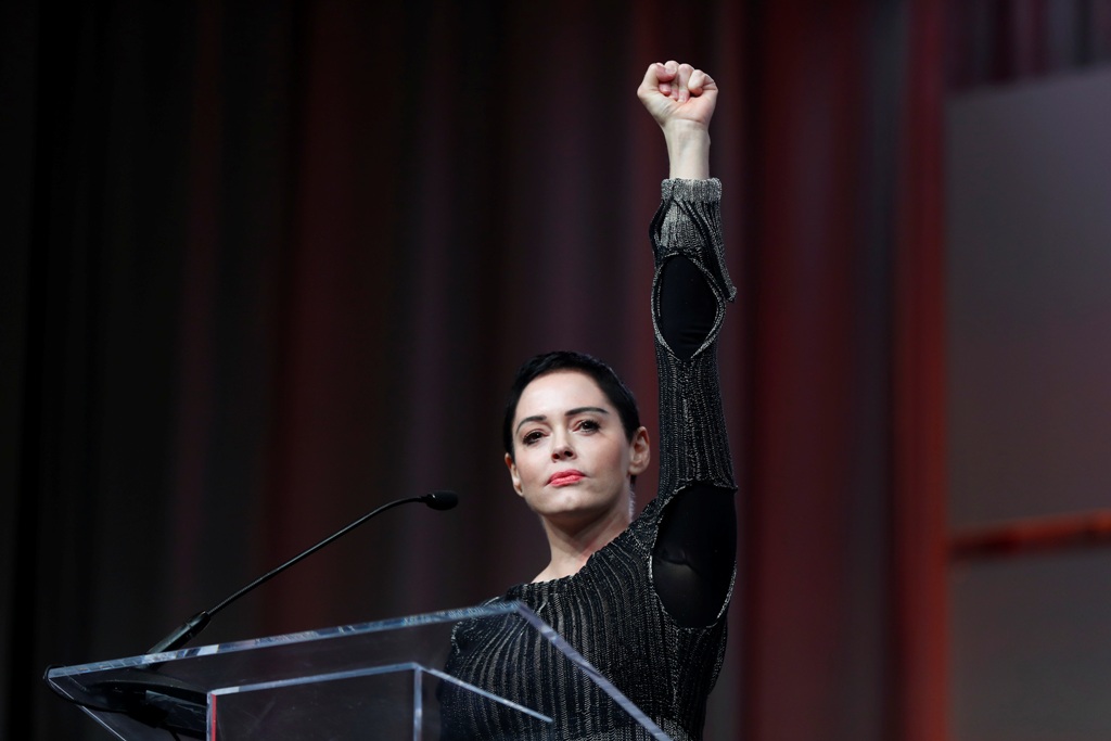Rose McGowan estuvo presente en la Convención de Mujeres de Detroit. 