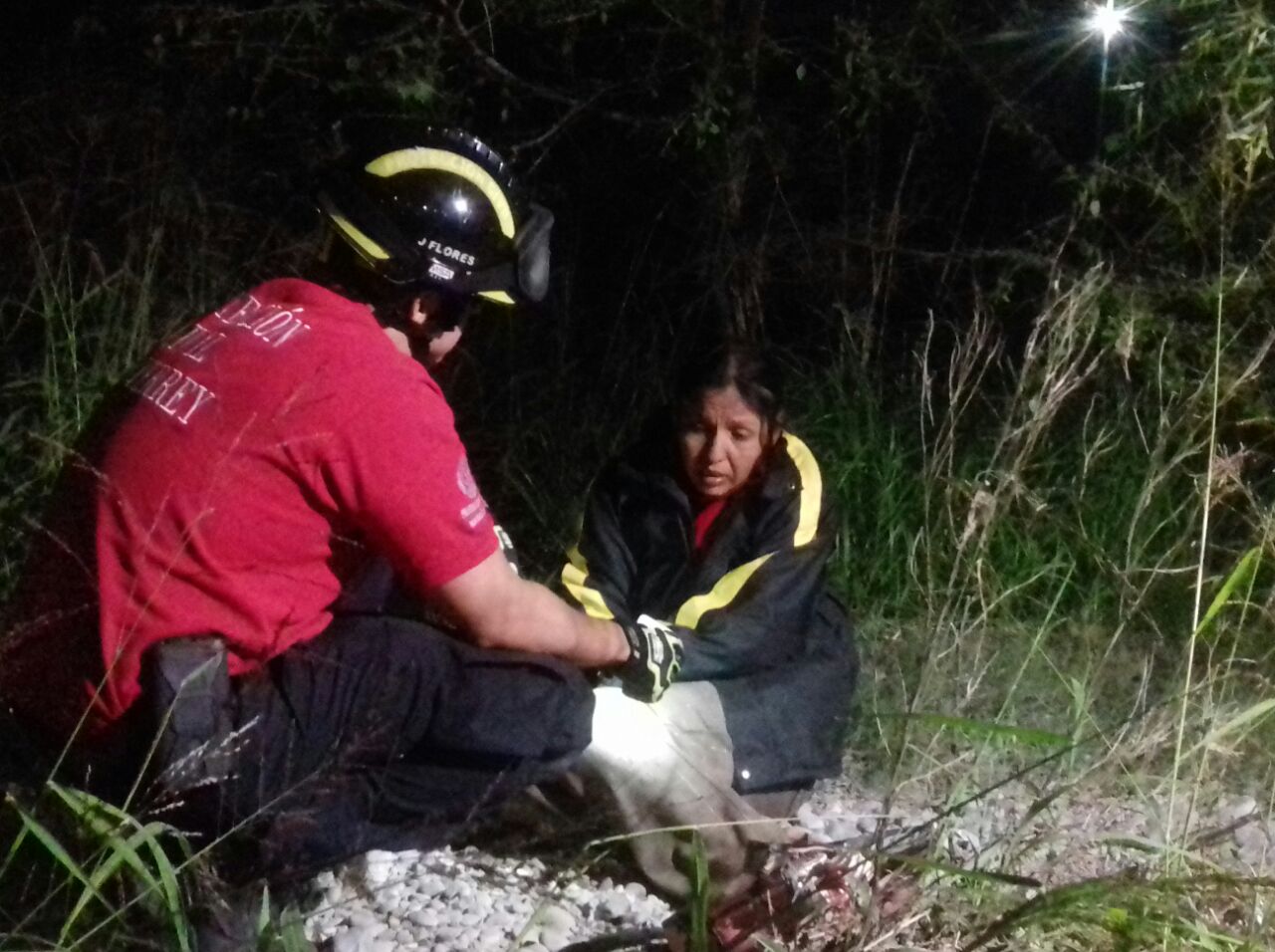 La mujer mencionó que tenía familiares en la colonia Tierra Propia, en Guadalupe.