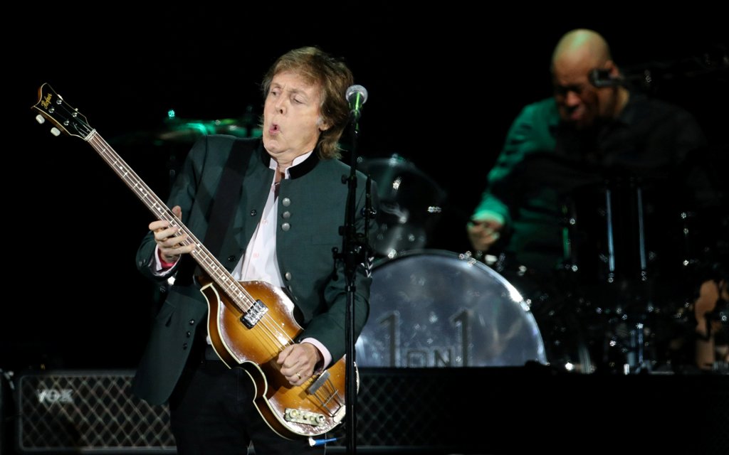 Paul McCartney se presentará esta noche en el Estadio Azteca con su gira One On One. 