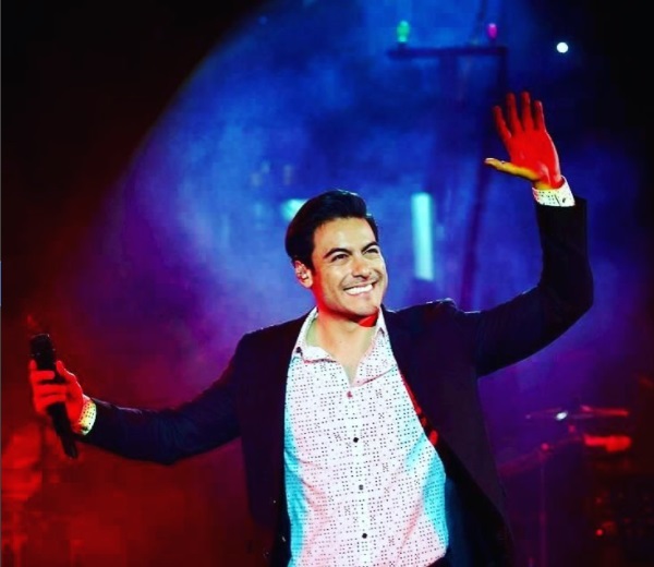 Carlos Rivera llena el Auditorio Nacional.