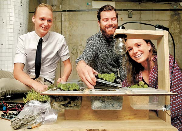 Jelle Scharff, Bas van der Leeden y Anne Korthals, los creadores del proyecto.