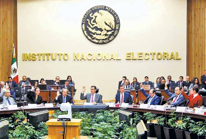 Sesión del Consejero Electoral.