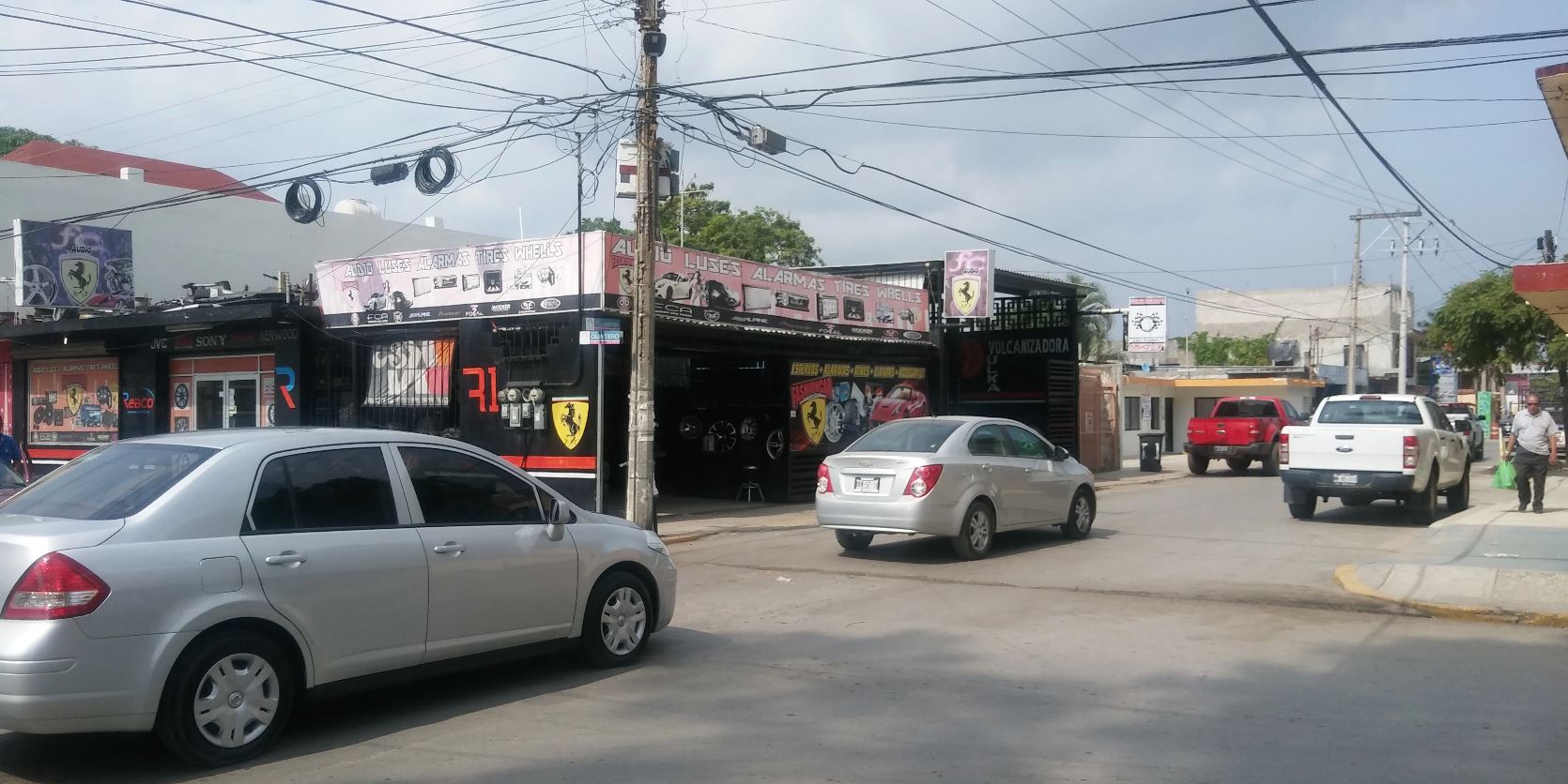 Comercios Altamira 