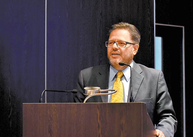 Humberto Nicolini Sánchez, subdirector de investigación del Instituto Nacional de Medicina Genómica. 