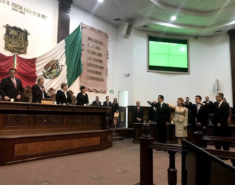 Toma de protesta de los nuevos Magistrados del Tribunal de Justicia del Estado (TSJE) y del nuevo Tribunal de Conciliación y Arbitraje (TCyA).