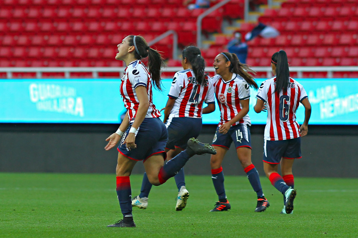 Chivas vino de atrás y derrotó al América en la ida de las semifinales de la Liga MX Femenil