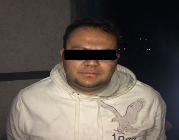El hombre fue detenido en poder de 50 metros del cable robado.