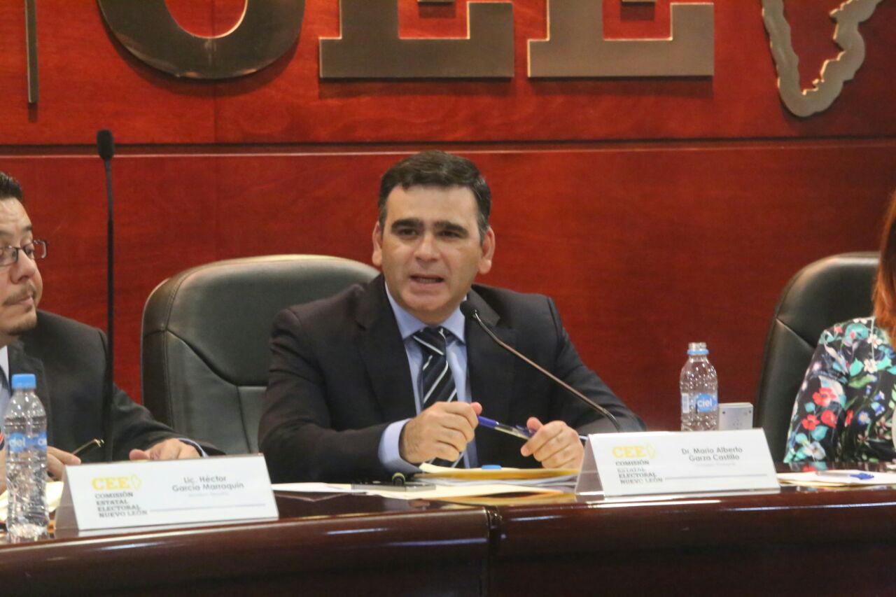  El consejero presidente de la CEE, Mario Alberto Garza Castillo.