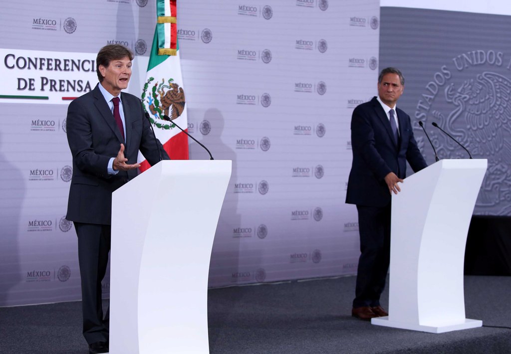 Enrique de la Madrid y Alejandro Soberón en conferencia de prensa 