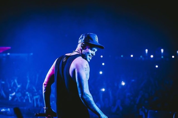 Hay escasez de lo real hoy en día: Residente.