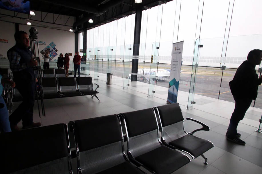 La iniciativa privada ha mostrado interés en dialogar para no retirar el vuelo.