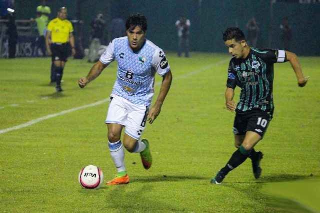Jaiba Brava se impuso al equipo de Cafetaleros.