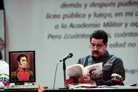 Maduro inauguró la Feria del LIbro de Caracas