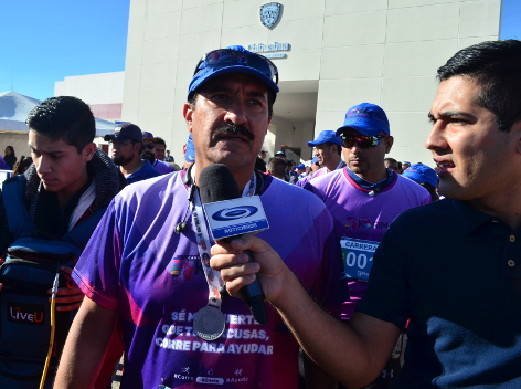 El gobernador de Chihuahua, Javier Corral al finalizara la 2ª Carrera de la Liberación “Kórima Comparte” en Ciudad Juárez.