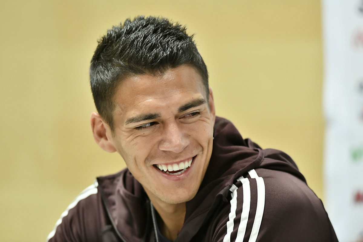 Héctor Moreno en conferencia de prensa previa al juego contra Polonia