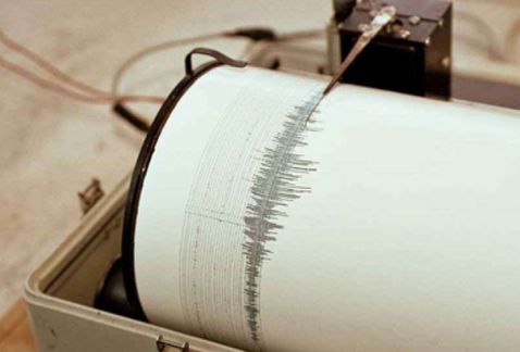 El sismo, cuya magnitud se había establecido originalmente en 6.1, se produjo a 351 kilómetros al este de Sendai.