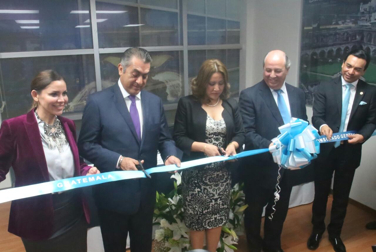 A la inauguración asistió la primera dama de Guatemala, Hilda Patricia Marroquín de Morales. 