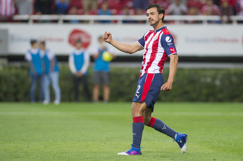 Oswaldo Alanís, defensa de Chivas 