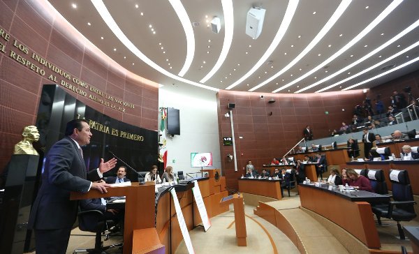 El titular de la Sedesol, Luis Miranda, pidió a los legisladores a trabajar en conjunto sin importar la época electoral.