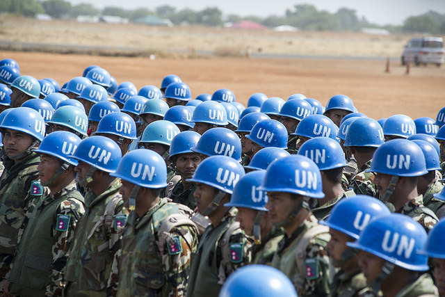 EU aporta un 28 por ciento del costo de las misiones de paz de la ONU, que en 2016 eran 2 mil 200 millones de dólares.
