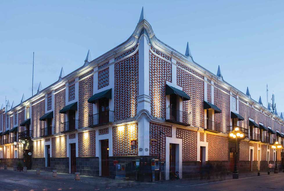 El hotel Cartesiano abrió sus puertas este noviembre, en dos construcciones restauradas del siglo XVIII  y un moderno edificio central.