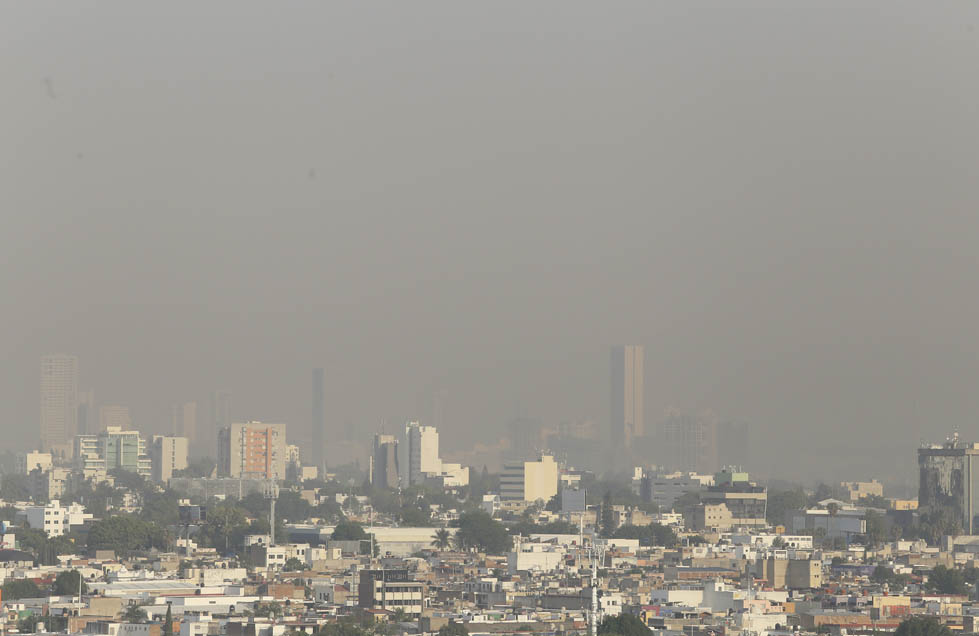 La temporada invernal complica la contaminación en Guadalajara.