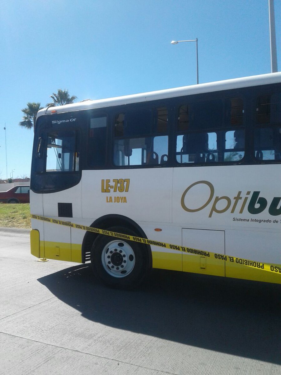 El accidente ocurrió al medio día de hoy. 