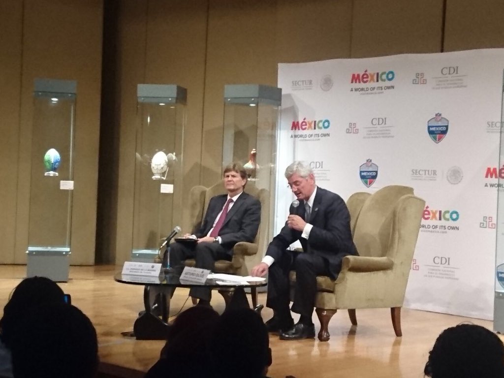 Enrique de la Madrid y Arturo Olivé en conferencia de prensa 