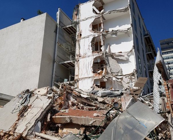 Los habitantes del inmueble de la colonia Portales contaron con el apoyo de la delegación para la recuperación de gran parte de sus pertenencias.