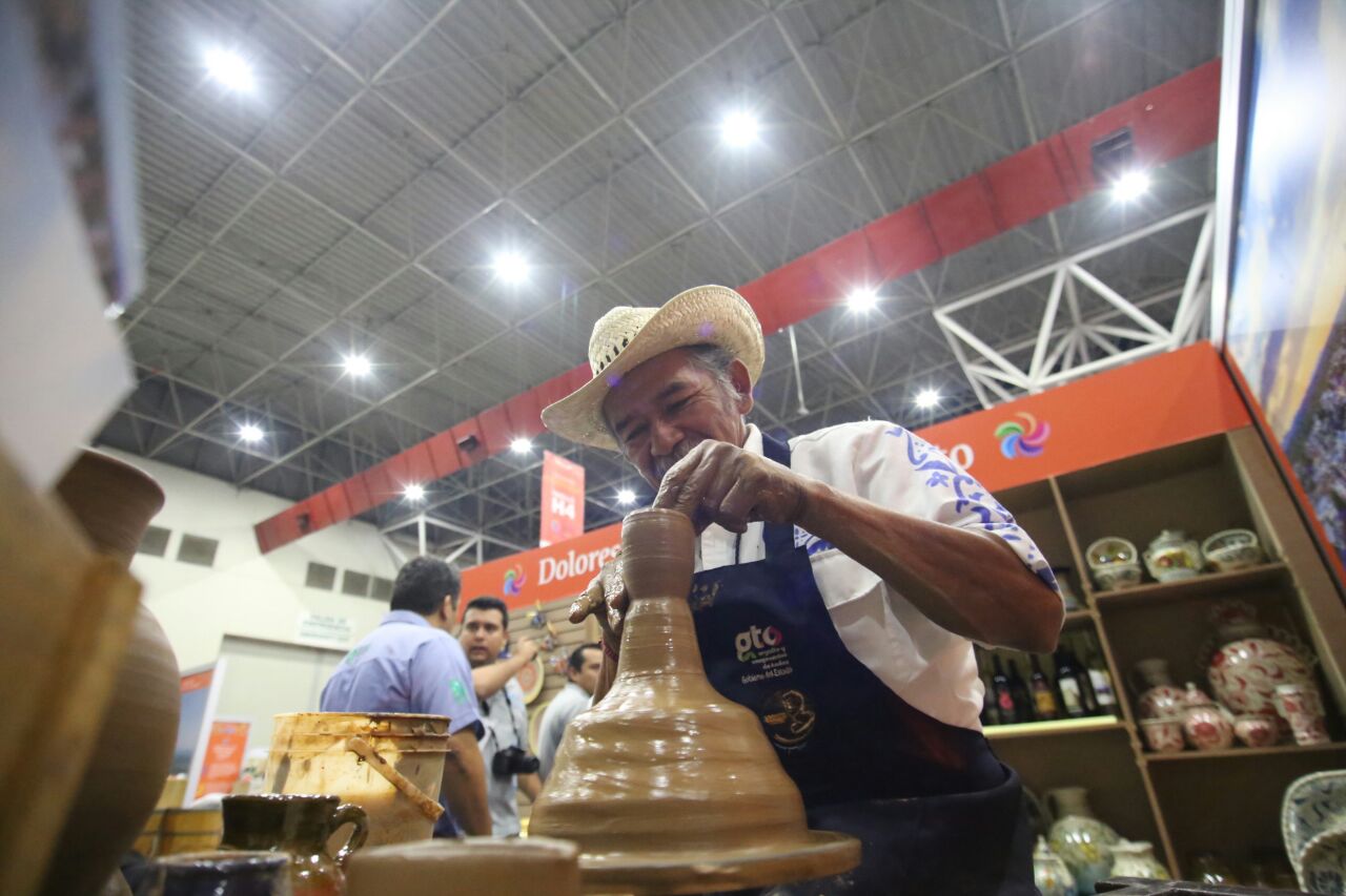 Ya sea que se busque explorar el sur, centro o norte de México, los visitantes podrán conocer las tradiciones de cada pueblo mágico del país.