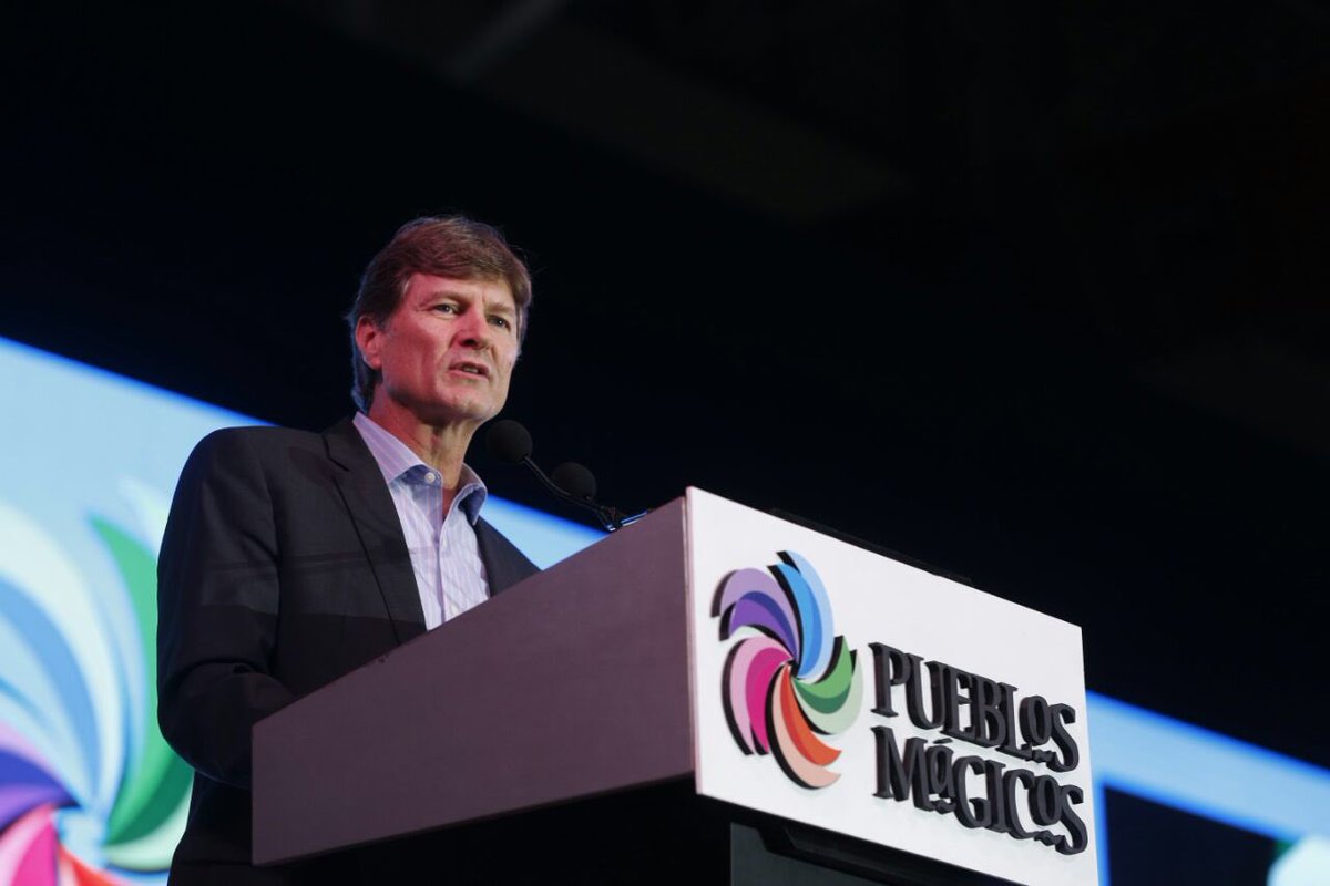 Enrique De la Madrid, secretario de Turismo, inauguró la IV Feria Nacional de los Pueblos Mágicos.