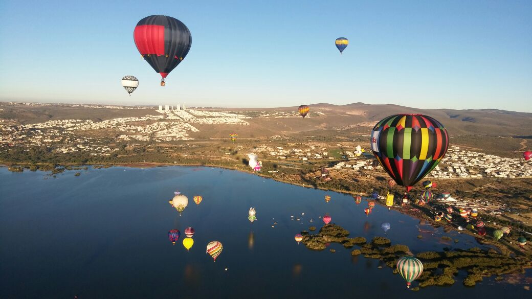 Inauguración del Festival Internacional del Globo (FIG). 