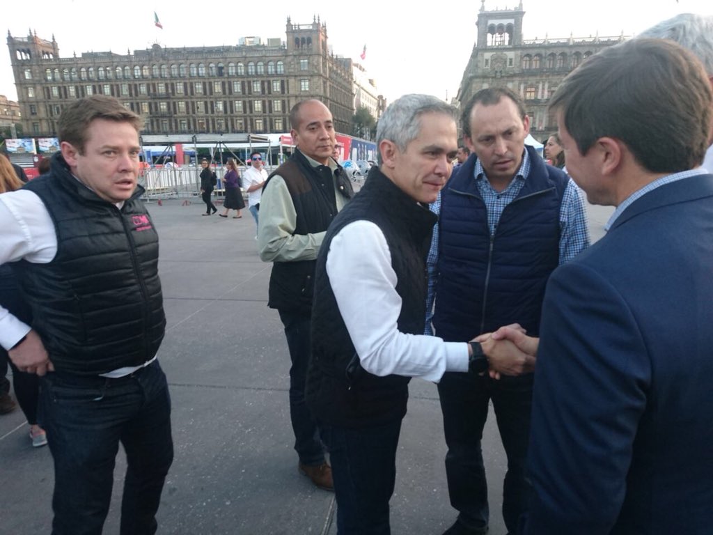 Miguel Ángel Mancera presentó el Fan Fest de la NFL 2017