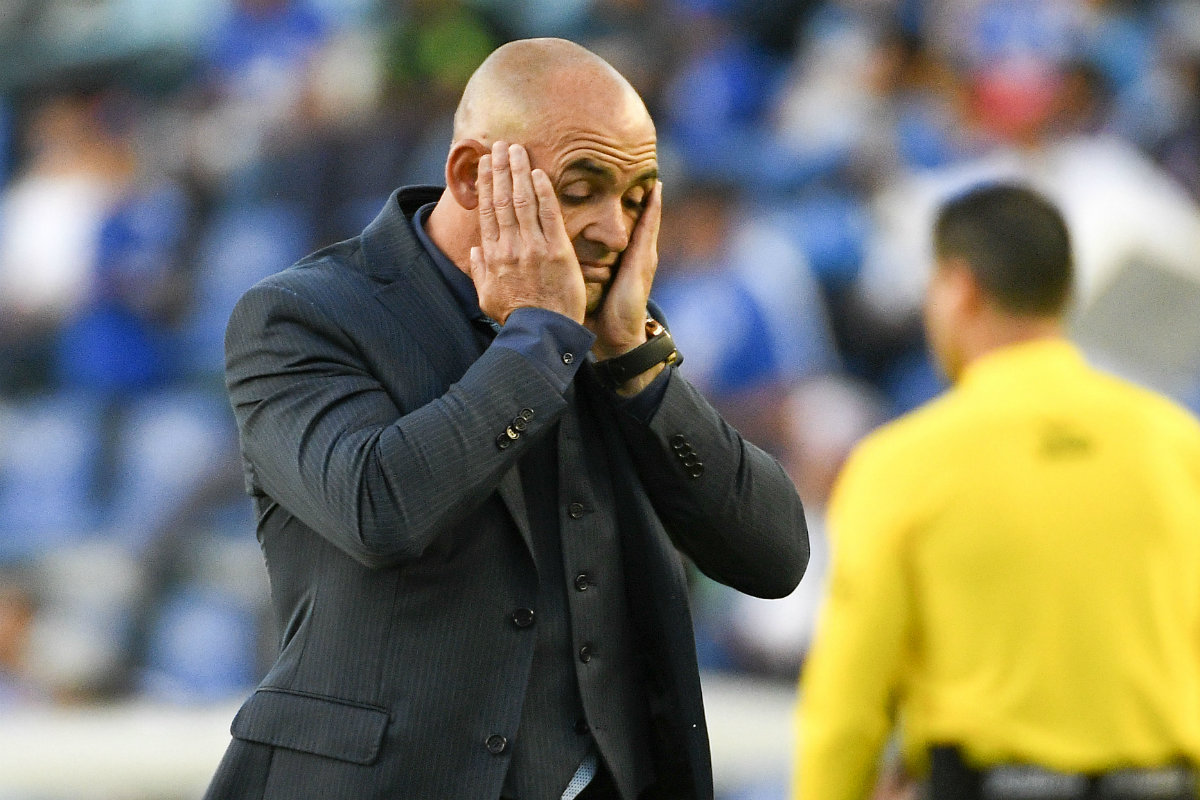 Paco Jémez en el juego de Cruz Azul vs Veracruz