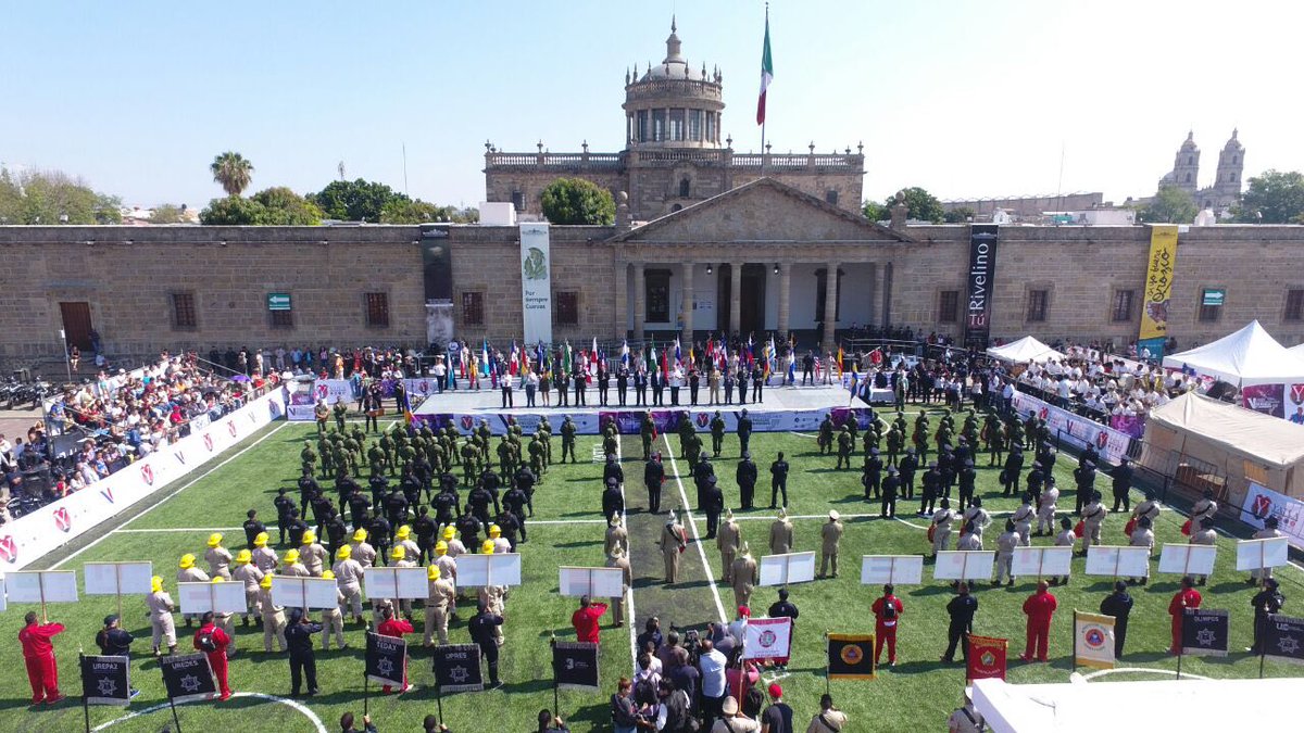 La inauguración se llevó a cabo en la explanada del Instituto Cultural Cabañas.